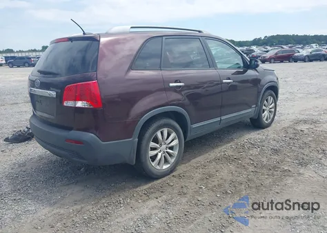 2011 Kia Sorento Lx V6 z USA, uszkodzony, nr VIN 5XYKTDA24BG079273